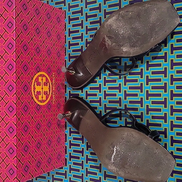 Tory Burch Geo Bombe Miller Leather Black Gold Heeled Sandals- Size 8.5 - Picture 12 of 15